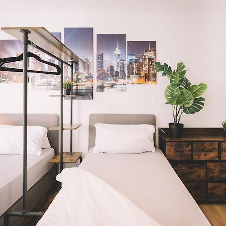 Tomsflat Braunschweig - 3 Rooms, Kitchen, Workspace, Highspeed Wifi, Washer & Dryer, Balcony Экстерьер фото